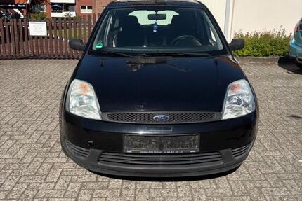 Ford Fiesta 145.500 km 1.450 &euro; Varel 26316
