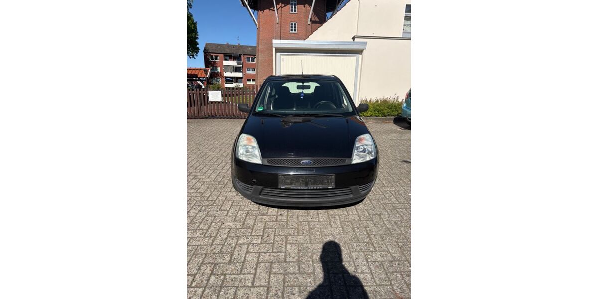 Ford Fiesta 145.500 km 1.450 &euro; Varel 26316