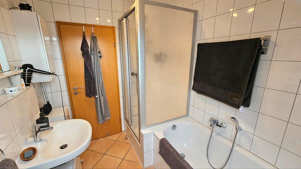 Dachgeschoßwohnung Verl - 2 Zimmer, 48 m&sup2;, 570&euro; | Angebot:26372671