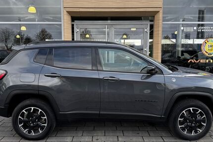 Jeep Compass 27.650 km 31.290 &euro; Aschaffenburg 63741