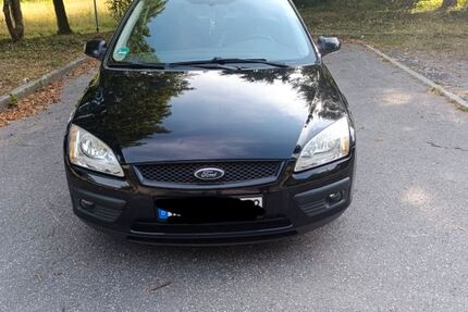 Ford Focus 185.000 km 1.390 &euro; weinstadt 71384