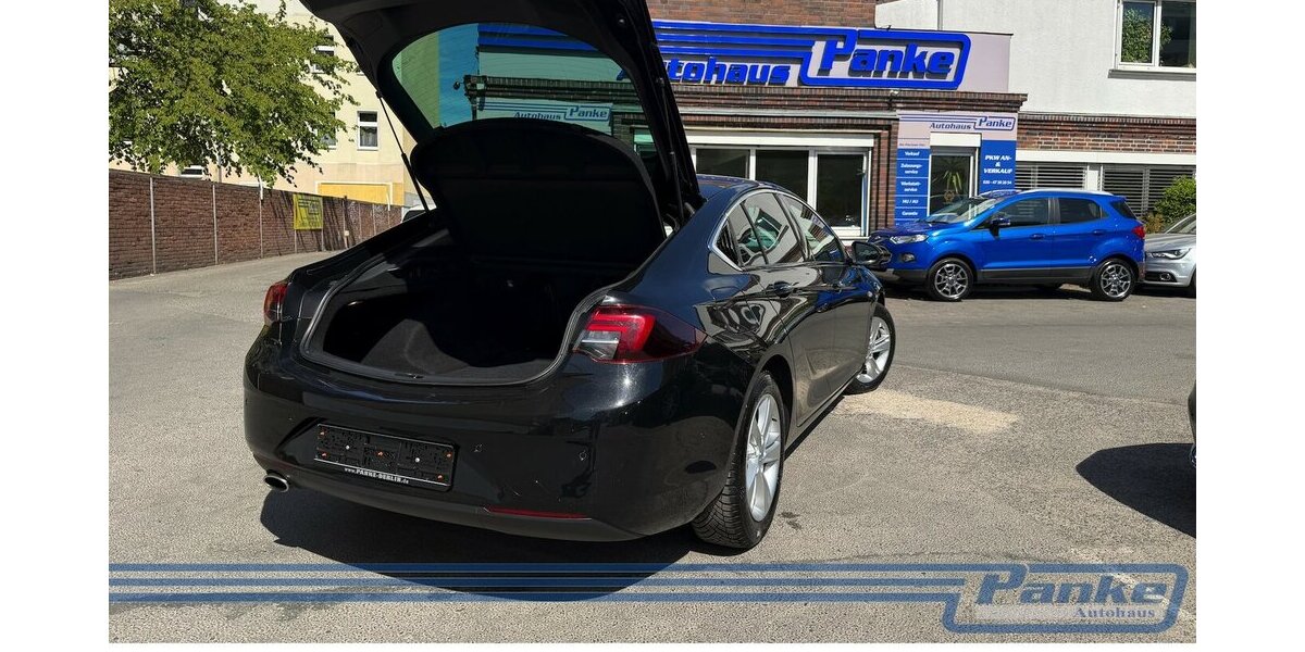 Opel Insignia Business Innovation 8G*HUD*ACC*LUX*RFK* 181.305 km 10.990 &euro; Berlin 13187