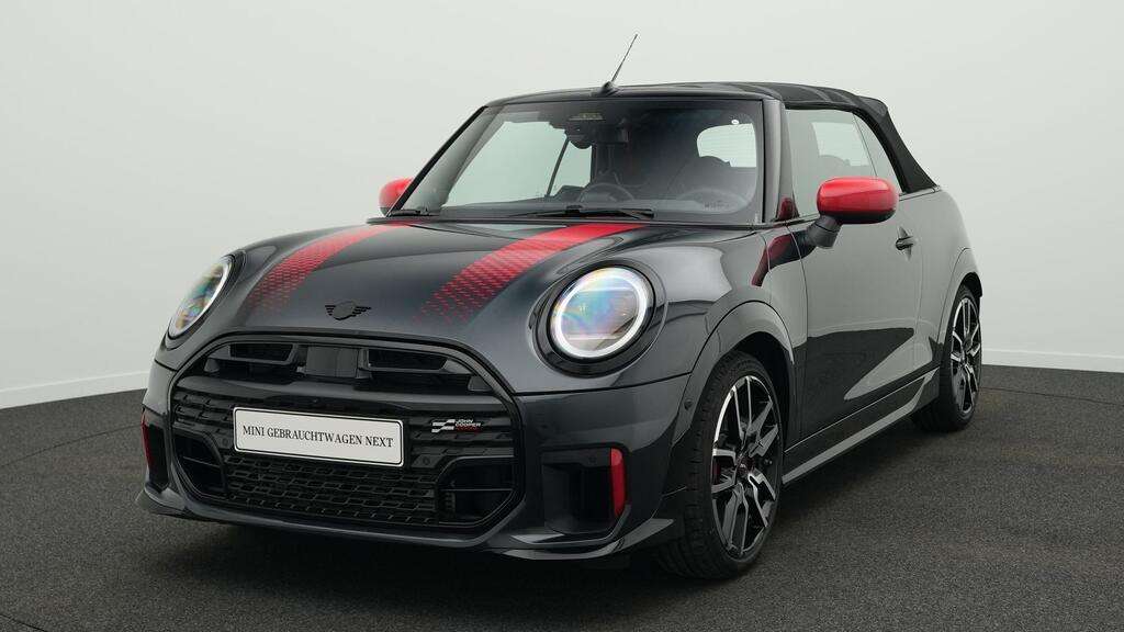 Mini John Cooper Works Cabrio 10.044 km 44.105 &euro; München 80788