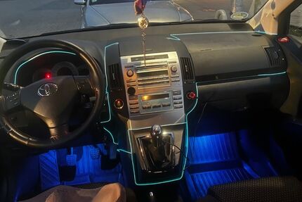 Toyota Corolla Verso 170.700 km 4.200 &euro; Schenefeld 22869