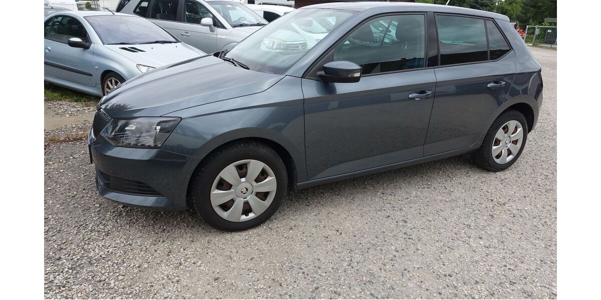 Skoda Fabia 120.800 km 6.950 &euro; Neumarkt/OPf 92318