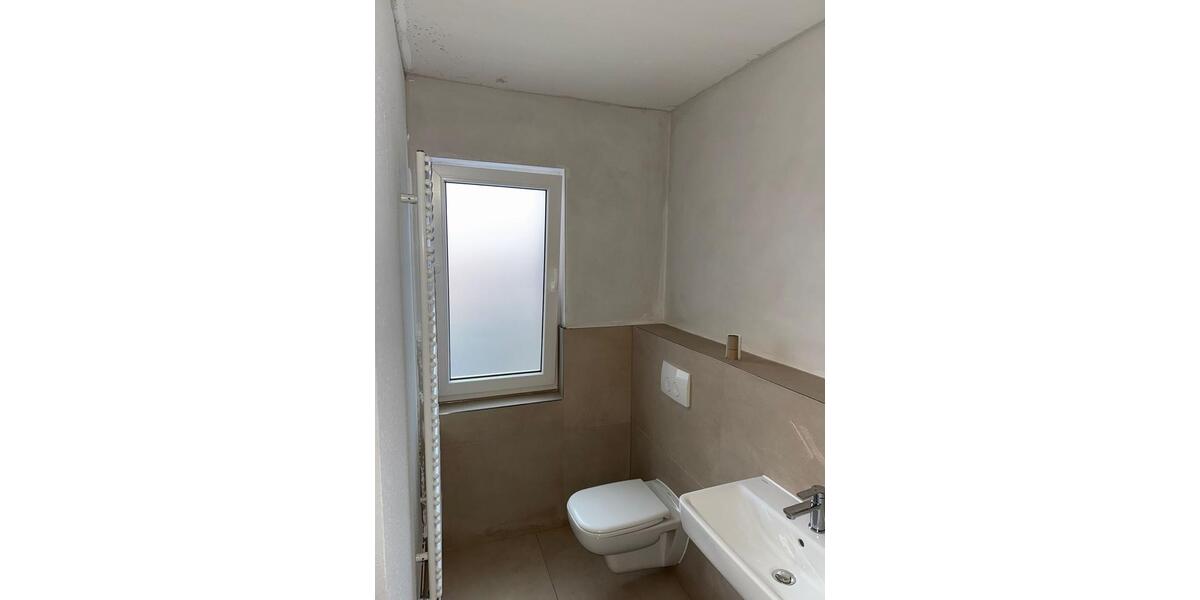 4-Zimmerwohnung auch WG-Geeignet 4 zimmer