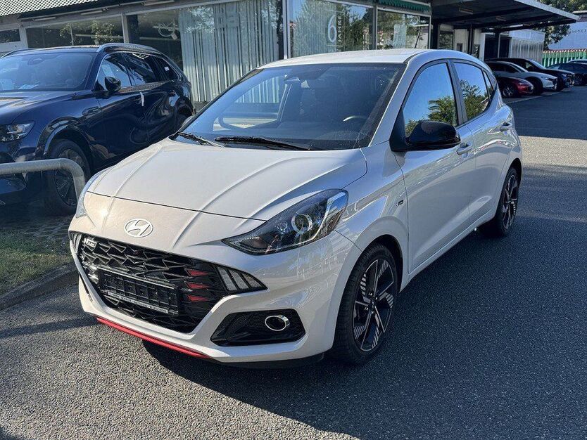 Hyundai i10 12.225 km 17.990 € Bad Oldesloe 23843