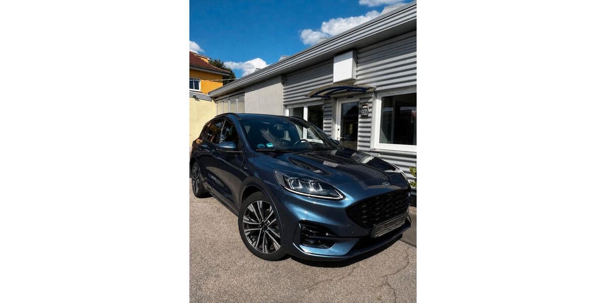 Ford Kuga 105.500 km 16.980 &euro; Cham 93413