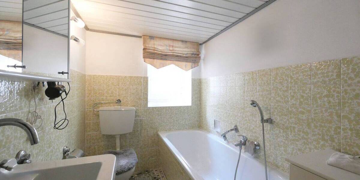 Einfamilienhaus Lichtenau Herbram - 5 Zimmer, 184 m&sup2;, 150.000&euro; | Angebot:23957124