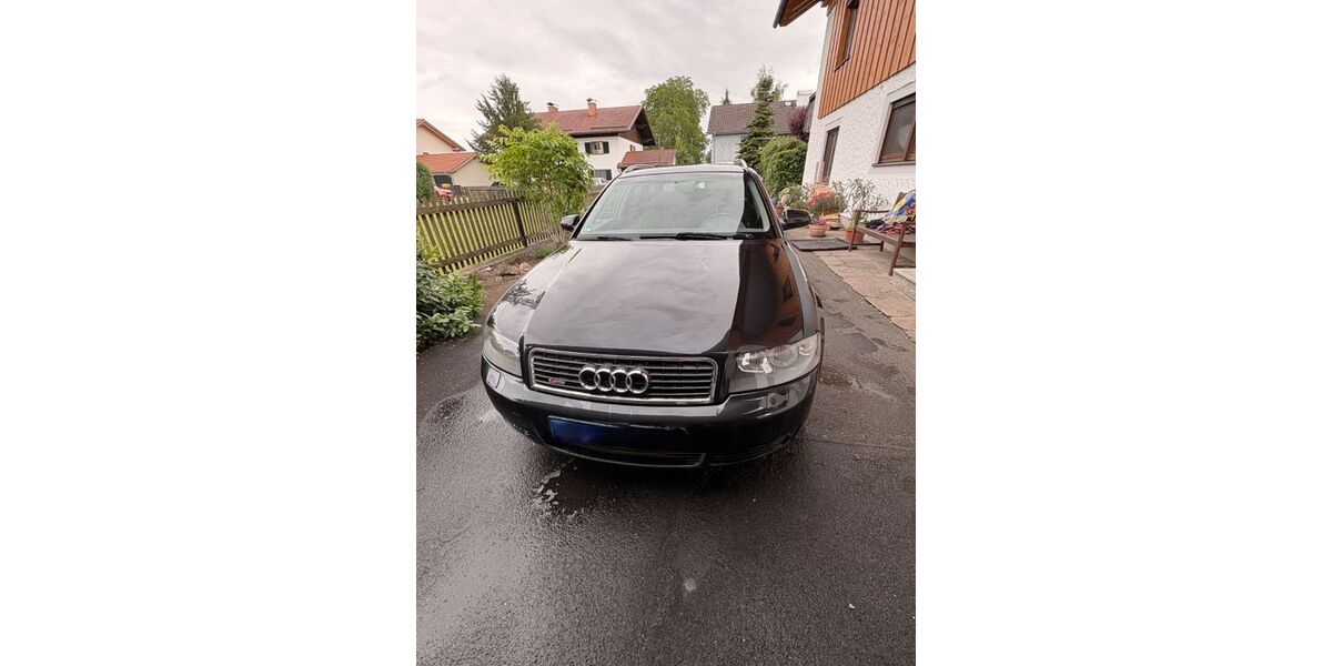Audi A4 302.000 km 650 &euro; Uffing 82449