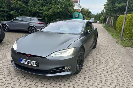 Tesla Model S 125.000 km 36.000 &euro; Hamburg 22143