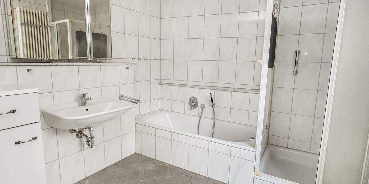 Etagenwohnung Gütersloh Innenstadt - 3 Zimmer, 143 m&sup2;, 495.000&euro; | Angebot:24471339