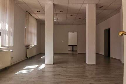 Büro Praxisfläche ca. 122 m² in zentraler Lage Gera 5 zimmer