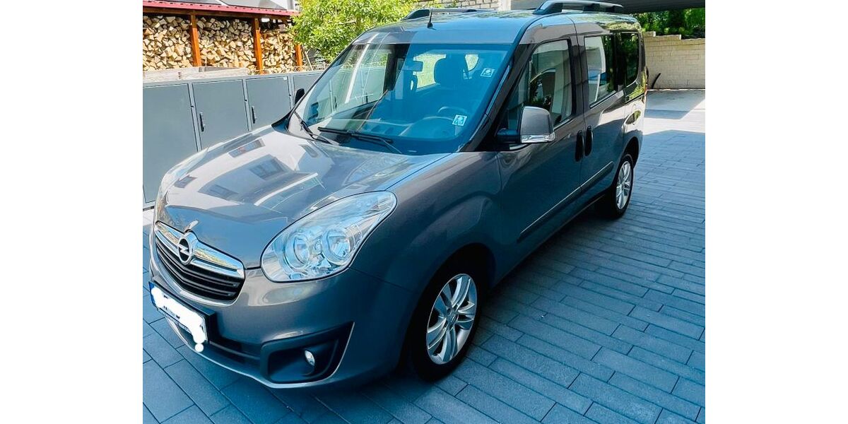 Opel Combo 137.000 km 8.000 &euro; Pfaffenhofen 85276
