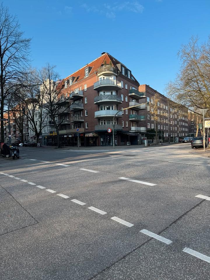 2 Zimmer Eigentumswohnung inkl. Tiefgarage in Winterhude
