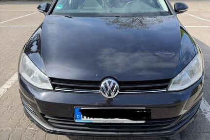 VW Golf 124.989 km 8.700 &euro; Hamburg 22415