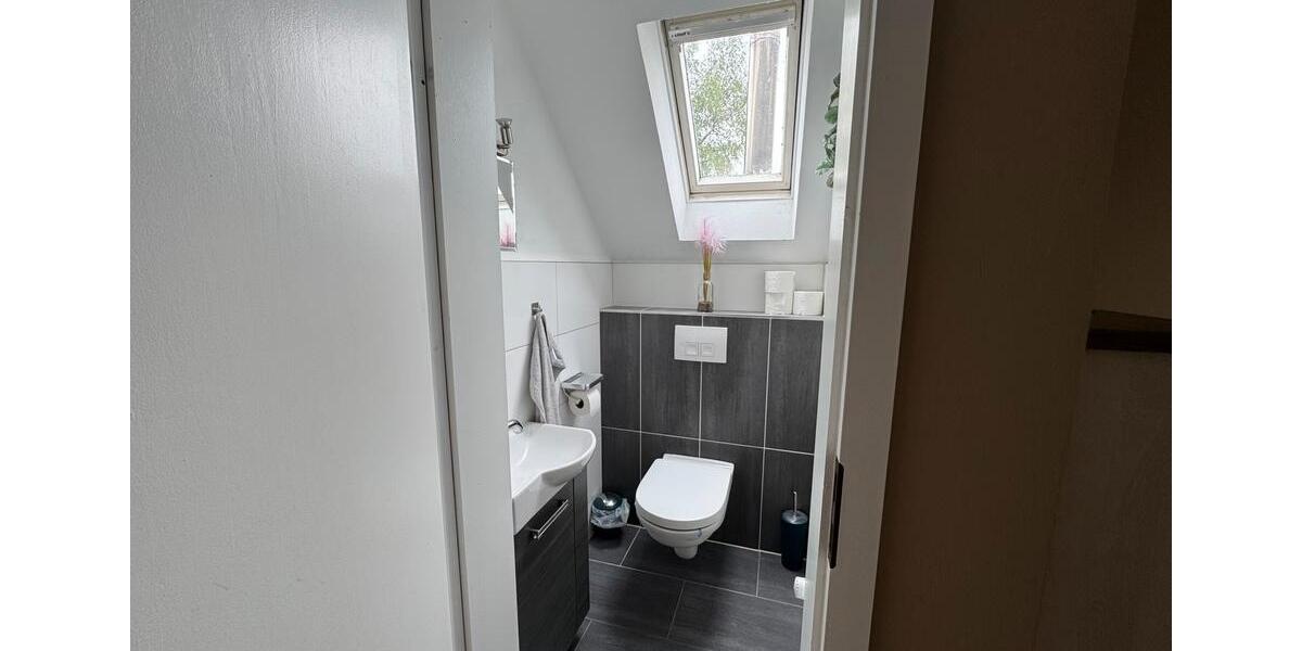 Einfamilienhaus Ostrhauderfehn - 6 Zimmer, 180 m&sup2;, 450.000&euro; | Angebot:26710177