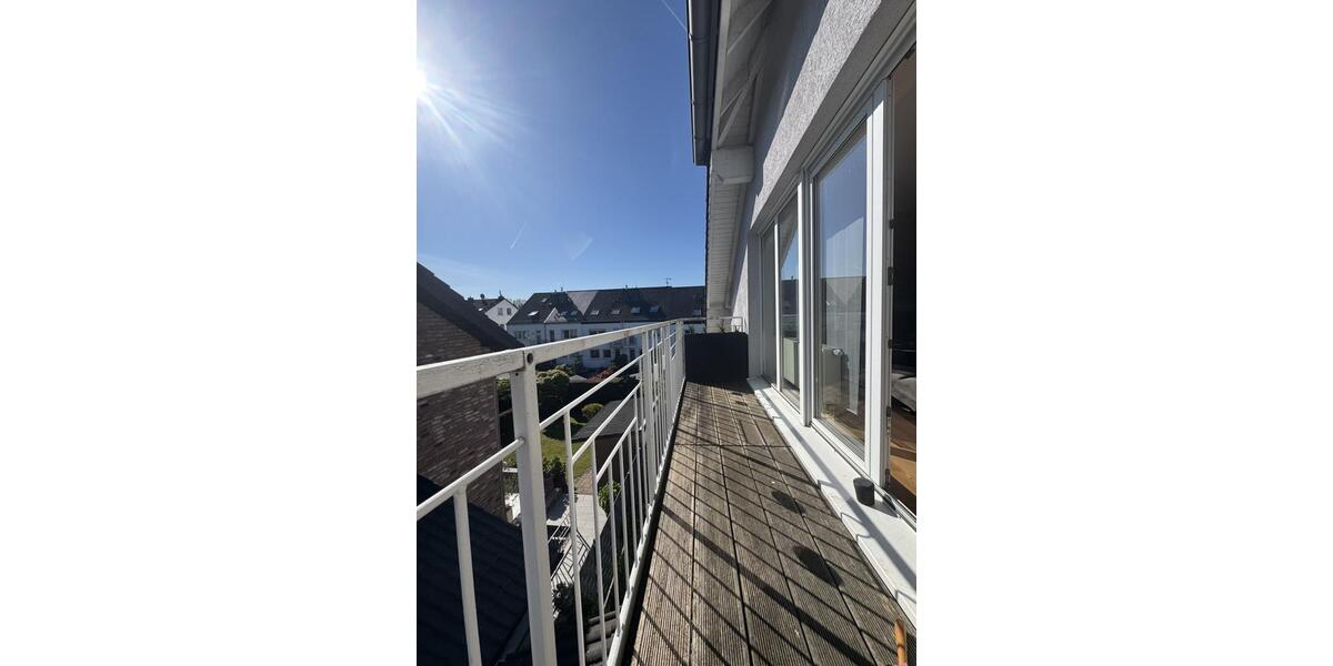 Dachgeschoßwohnung Leverkusen Bergisch Neukirchen - 2 Zimmer, 82 m&sup2;, 850&euro; | Angebot:26424002