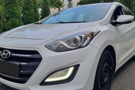 Hyundai i30 138.000 km 6.900 &euro; Wiesbaden 65187