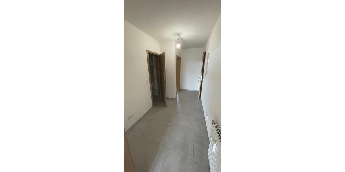 Erdgeschoßwohnung Regen - 2 Zimmer, 62 m&sup2;, 480&euro; | Angebot:25551746