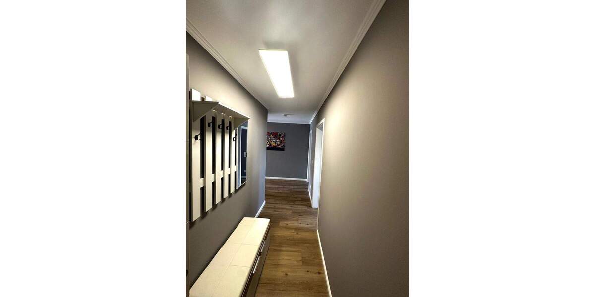 Etagenwohnung Uetersen - 3 Zimmer, 93 m&sup2;, 1.350&euro; | Angebot:24992347