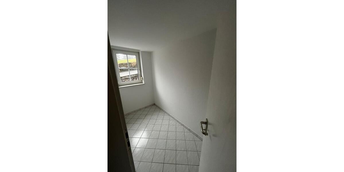 Erdgeschoßwohnung Wilsdruff - 1.5 Zimmer, 37 m&sup2;, 495&euro; | Angebot:24846532