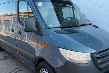 Mercedes-Benz Sprinter 131.000 km 12.250 &euro; Köln 51149