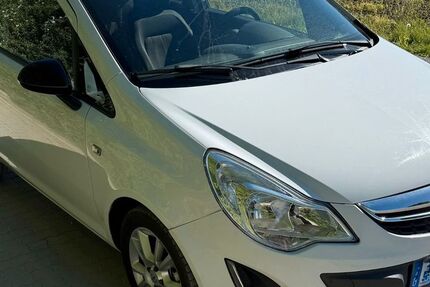 Opel Corsa 162.000 km 2.000 &euro; Hamburg 21073
