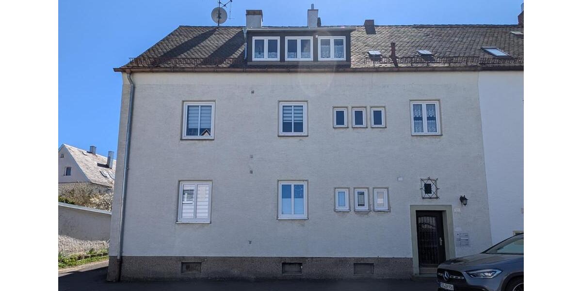 Dachgeschoßwohnung Marktredwitz - 3 Zimmer, 53 m&sup2;, 69.000&euro; | Angebot:26439078