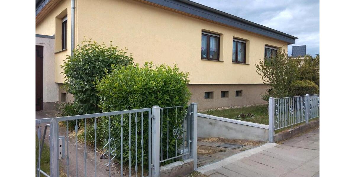 Bungalow Zerbst (Anhalt) - 4 Zimmer, 108 m&sup2;, 235.000&euro; | Angebot:26971223