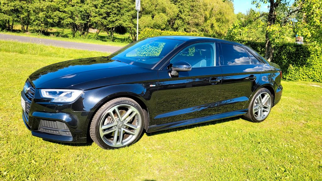 Audi A3 54.600 km 22.999 &euro; Hosenfeld 36154