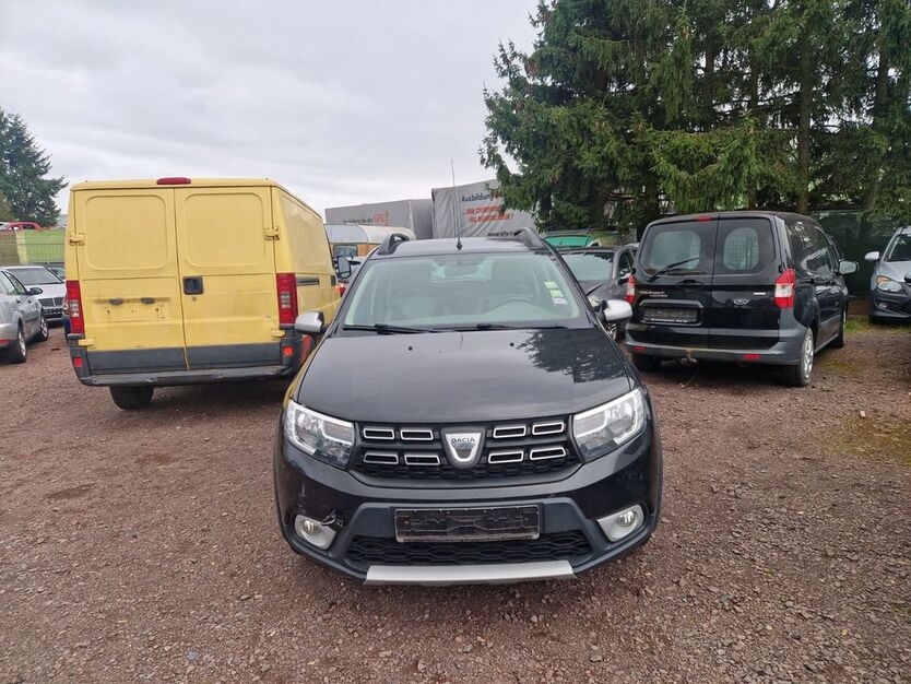 Dacia Sandero 129.000 km 4.500 € Saarlouis 66740