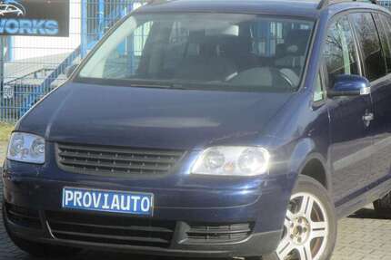 VW Touran 213.076 km 750 &euro; Hörlitz 01968