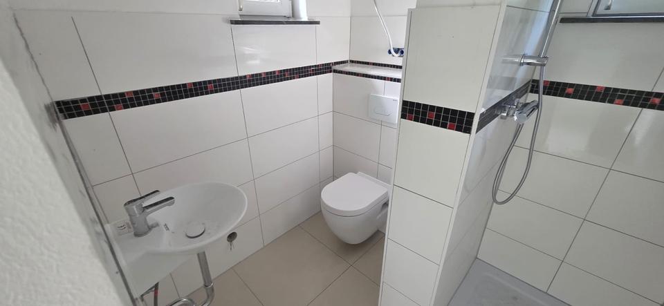 Einfamilienhaus Werder (Havel) - 2 Zimmer, 35 m&sup2;, 750&euro; | Angebot:25994513