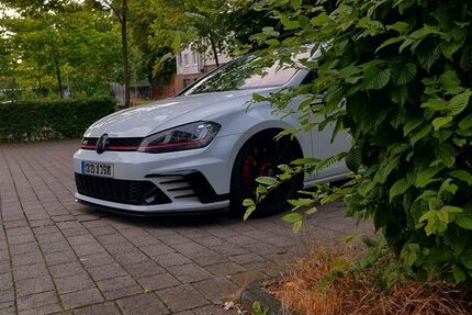 VW Golf 77.025 km 22.500 &euro; Netphen 57250