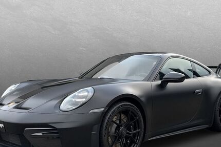 Porsche 992 2.000 km 208.890 &euro; Moers 47441