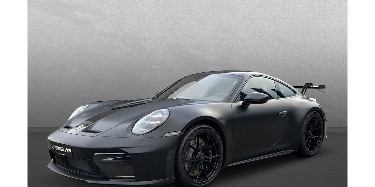 Porsche 992 2.000 km 225.000 &euro; Moers 47441