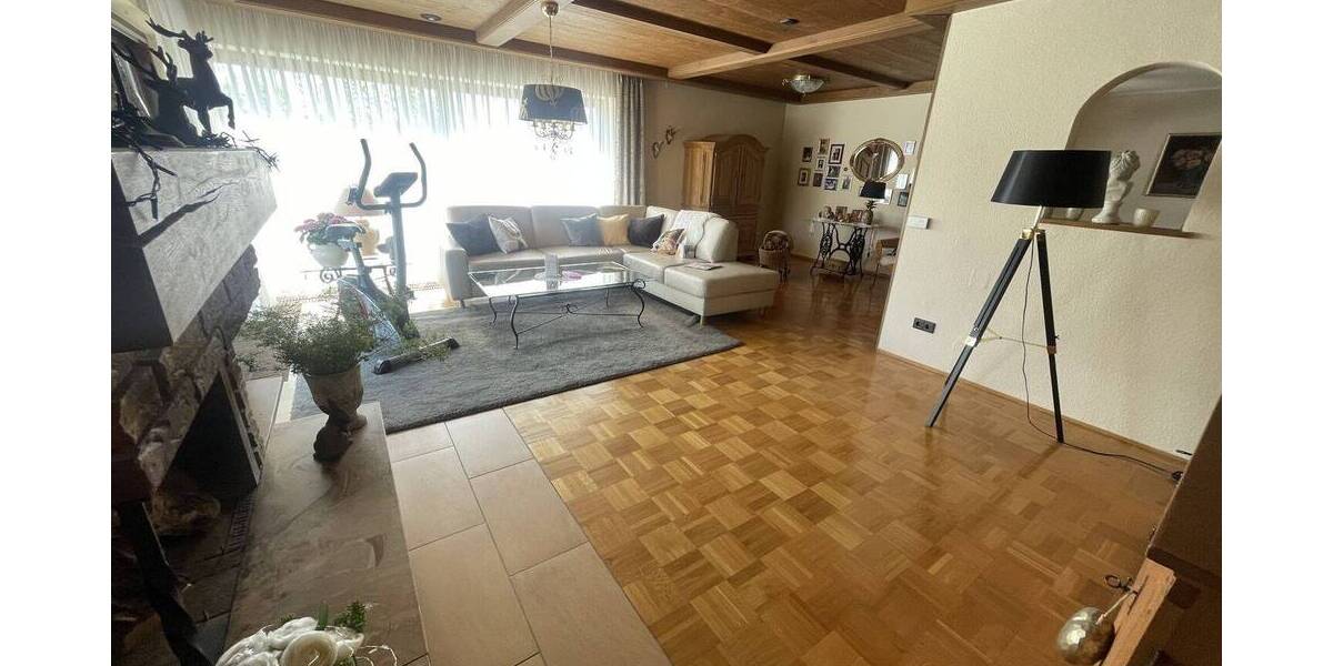 Einfamilienhaus Ebermannstadt - 4 Zimmer, 140 m&sup2;, 539.000&euro; | Angebot:26583452