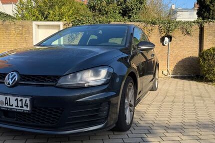 VW Golf 247.521 km 8.200 &euro; Telgte 48291