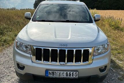 Jeep Grand Cherokee 107.000 km 14.700 &euro; Pirk 92712