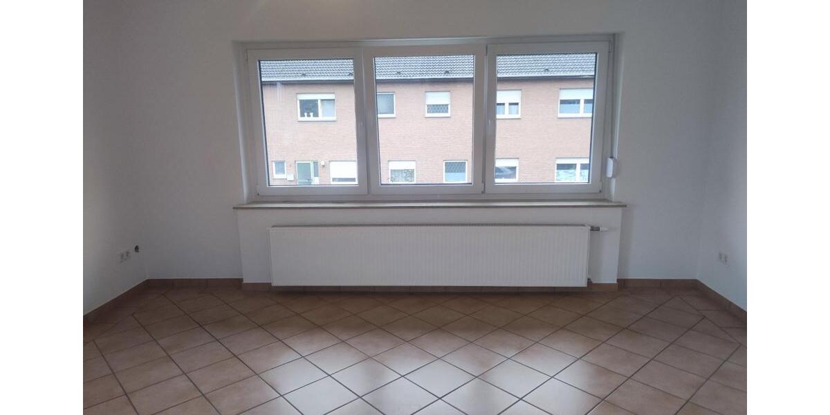 Etagenwohnung Rheinberg - 4 Zimmer, 100 m&sup2;, 950&euro; | Angebot:26323591