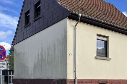 Haus Kirkel - 4 Zimmer, 110 m&sup2;, 195.000&euro; | Angebot:25200358