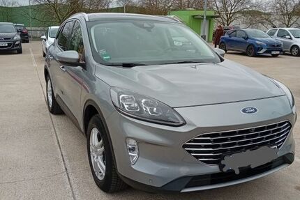 Ford Kuga 107.000 km 19.900 &euro; Dülmen 48249