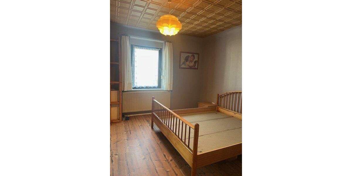 Einfamilienhaus Wallerfangen Ittersdorf - 8 Zimmer, 212 m&sup2;, 219.000&euro; | Angebot:25663151