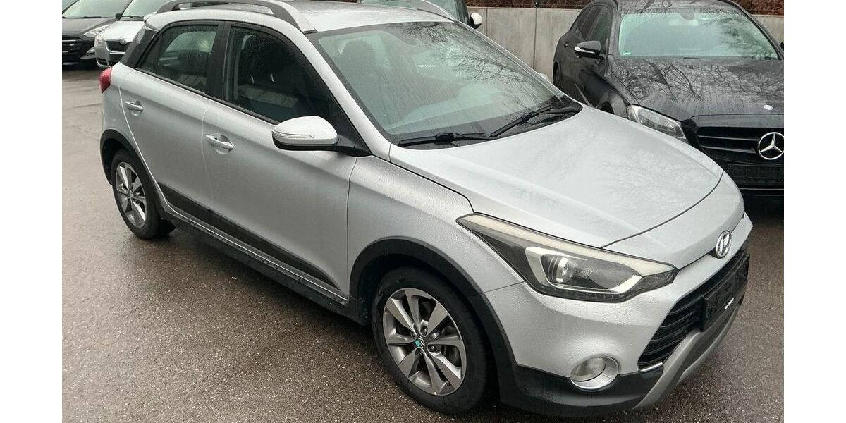 Hyundai i20 19.490 km 12.890 &euro; Nufringen 71154