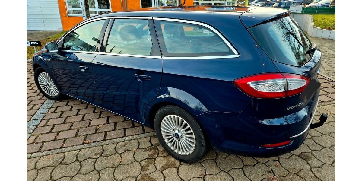 Ford Mondeo 348.800 km 2.700 &euro; Filderstadt 70794