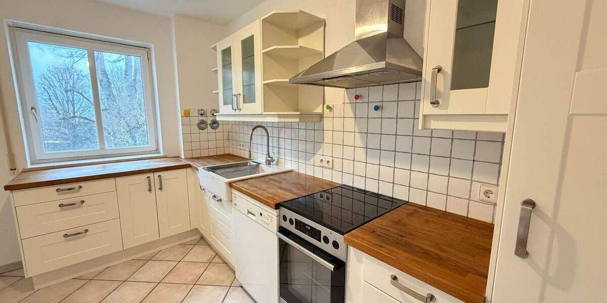 Etagenwohnung Bad Reichenhall - 4 Zimmer, 125 m&sup2;, 680.000&euro; | Angebot:25672321