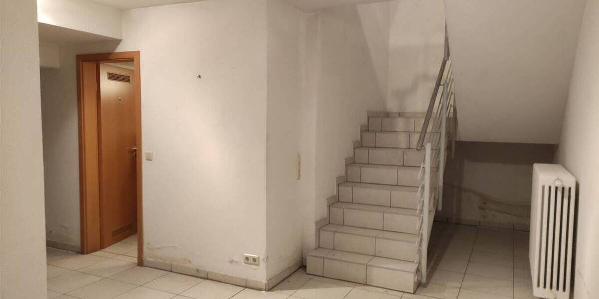 Gewerbeobjekt Ulm Mitte - 4 Zimmer, 173 m&sup2;, 498.000&euro; | Angebot:25740407