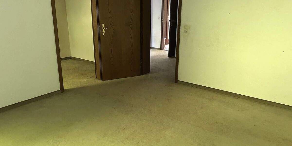 Einfamilienhaus Horben Dorf - 5 Zimmer, 138 m&sup2;, 420.000&euro; | Angebot:25704937