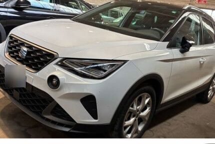 Seat Arona 17.550 km 15.980 &euro; Borna 04552